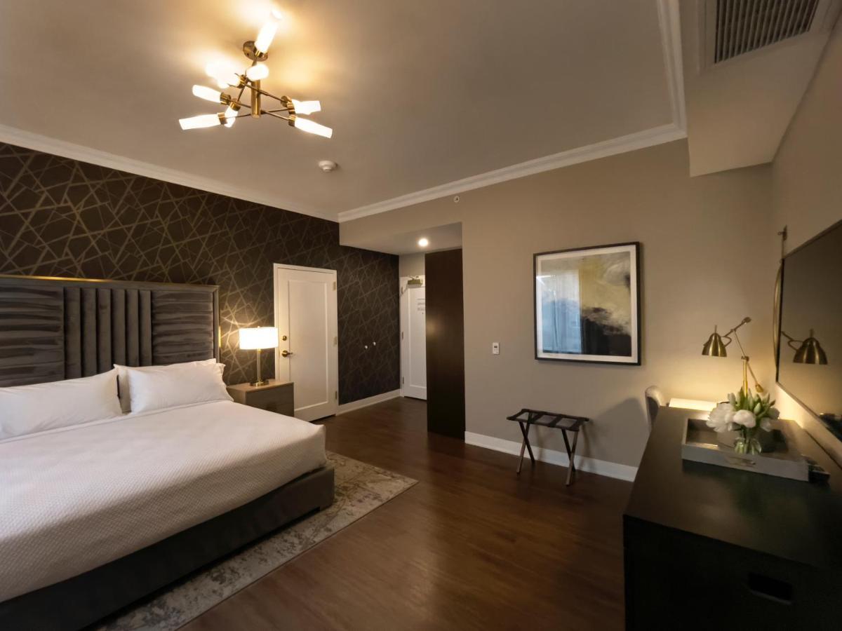 The Chateau Grande Hotel East Brunswick Exteriör bild