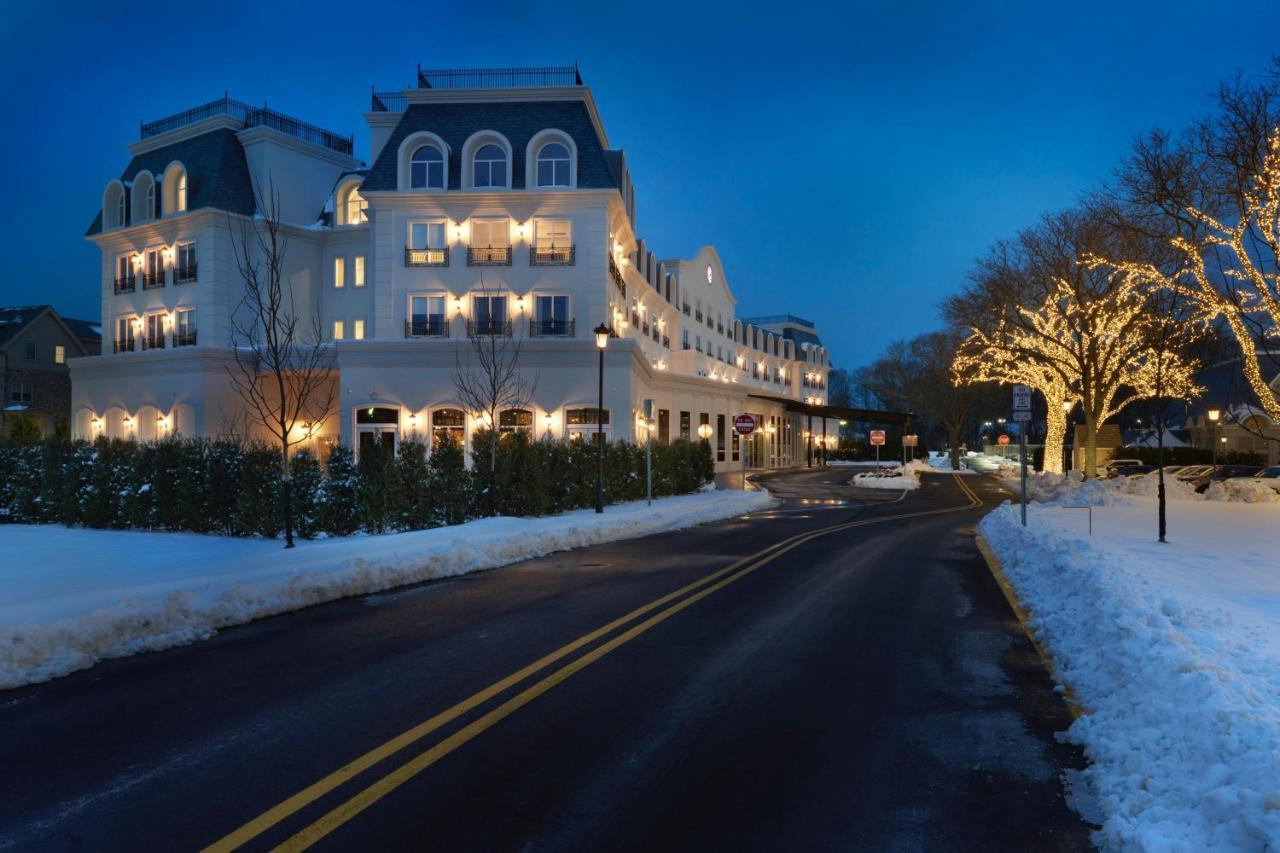 The Chateau Grande Hotel East Brunswick Exteriör bild